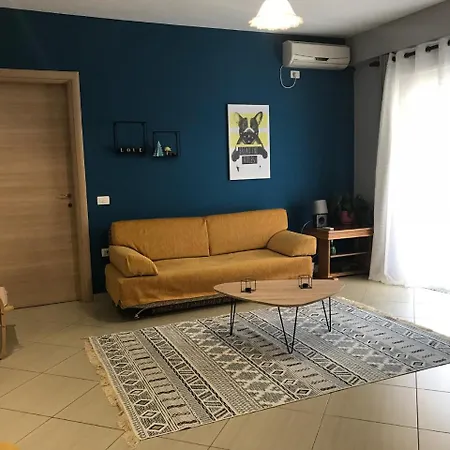 Elona's 10 Mins To City Center Apartment Tirana